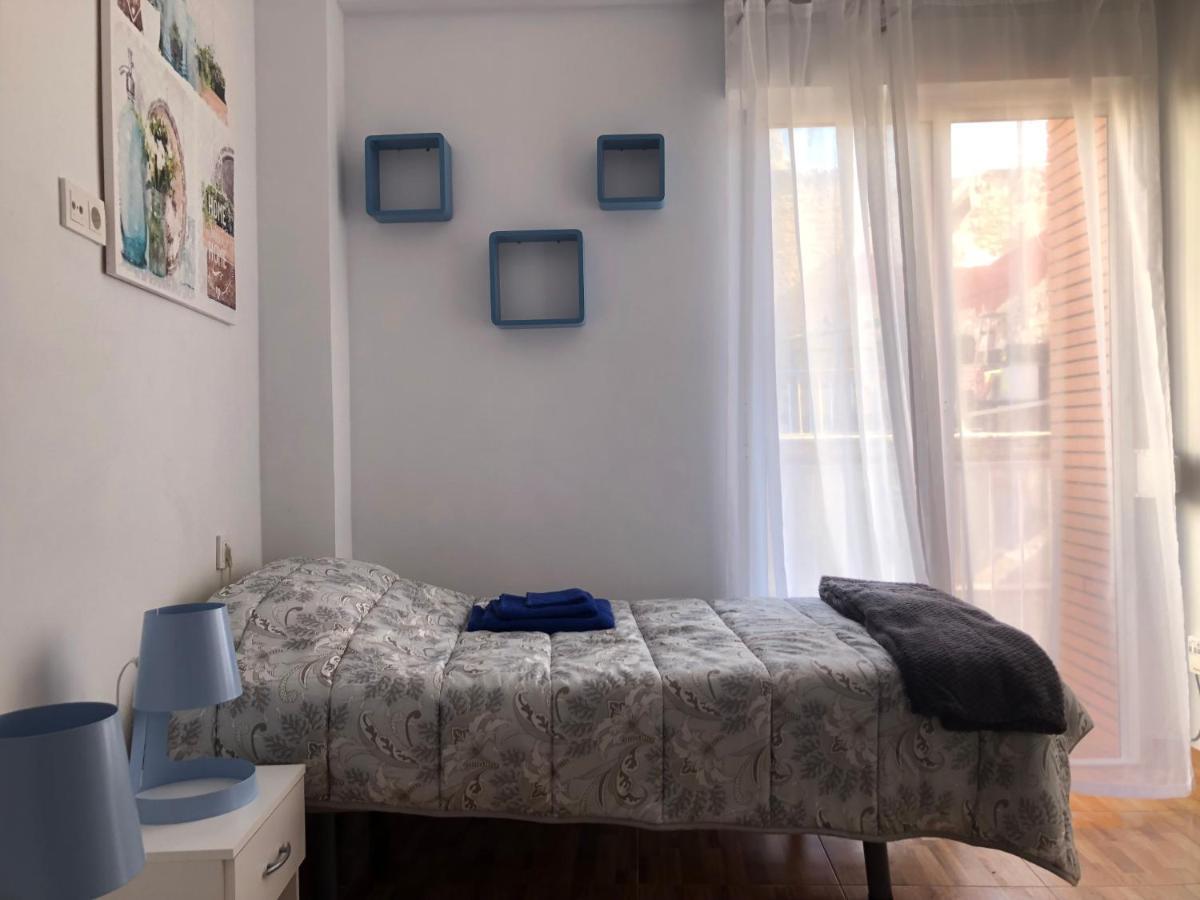Alojamiento Centro San Anton Alicante Buitenkant foto